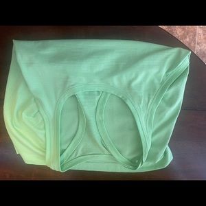 Lululemon swiftly tanks. Size 10.